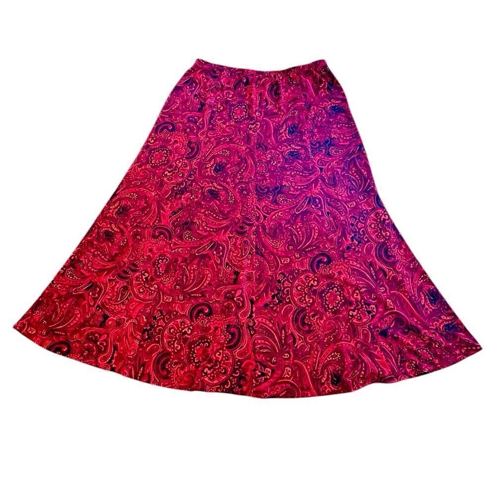 Womens’ Red and Black Chico Skirt Size 3 (XL or 12)
